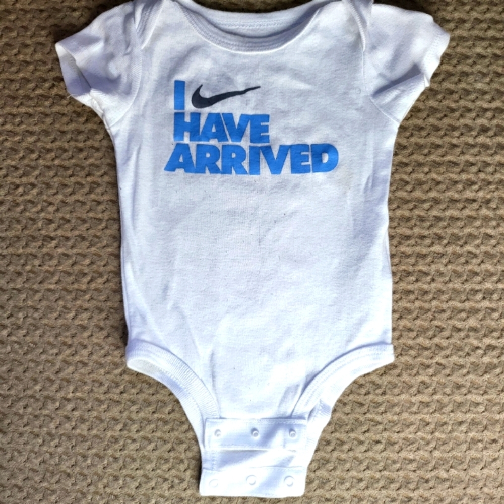 Nike I Have Arrived Baby Onesie 0-6 M